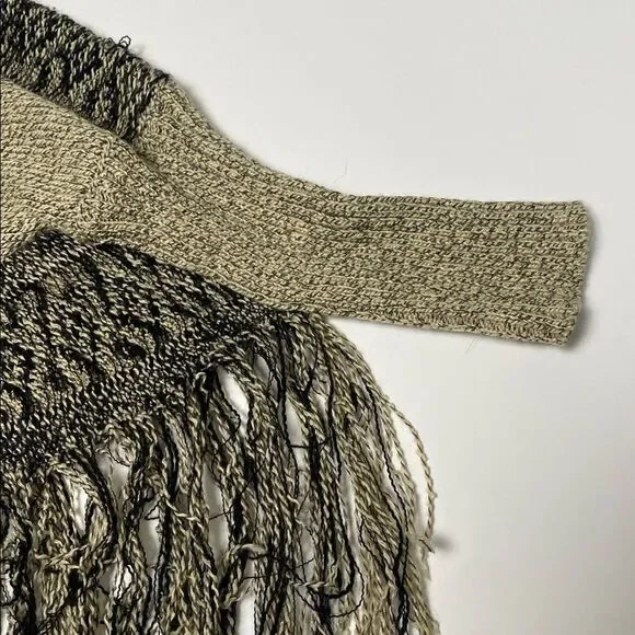 Maurices Boho Southwestern Knit Pancho Shawl W/ Fringe Sweater Women's Size L/XL - Picture 11 of 13